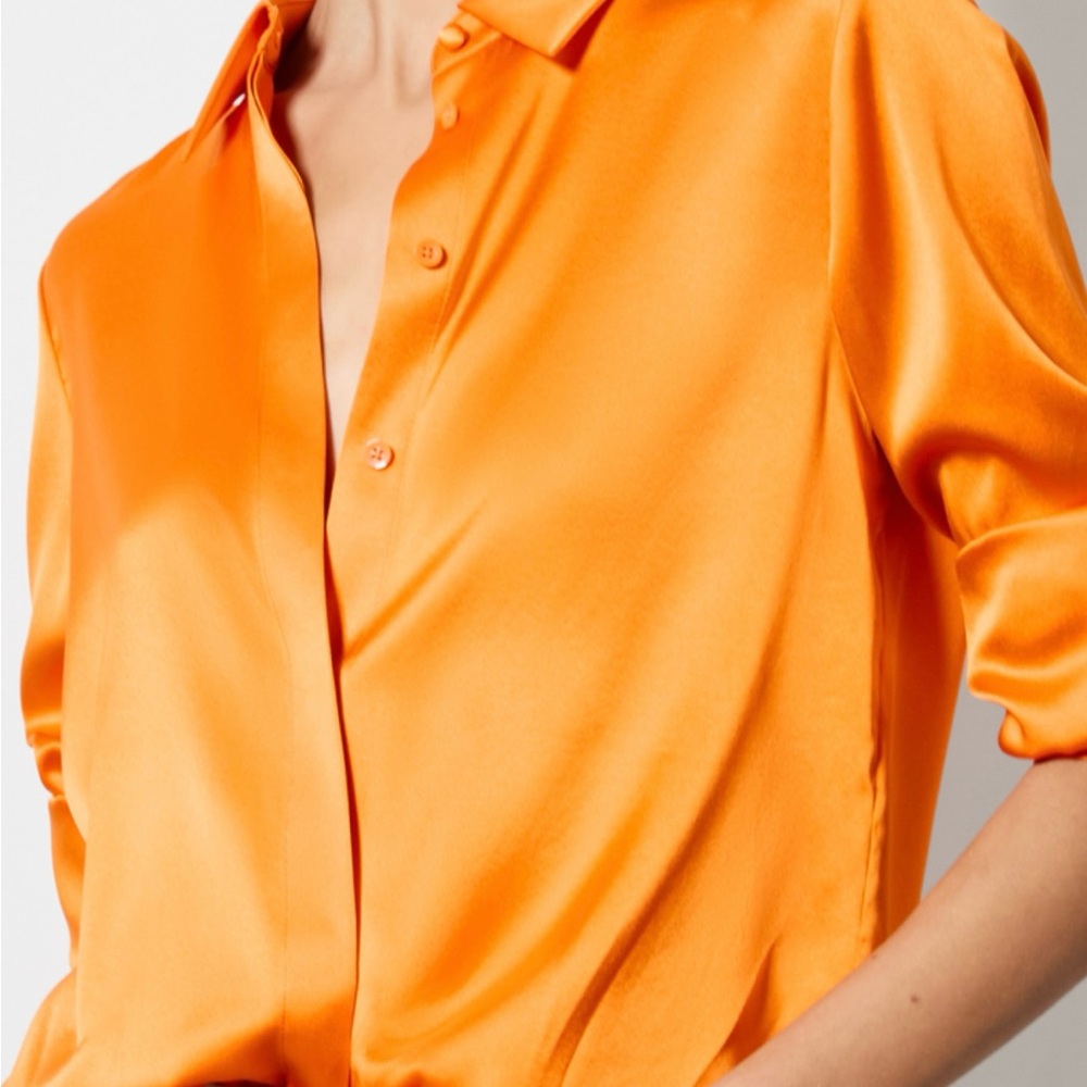 NWT! Alice + Olivia Vibrant Orange blouse top button up.